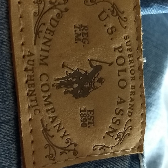 Jeans - Picture 5 of 5